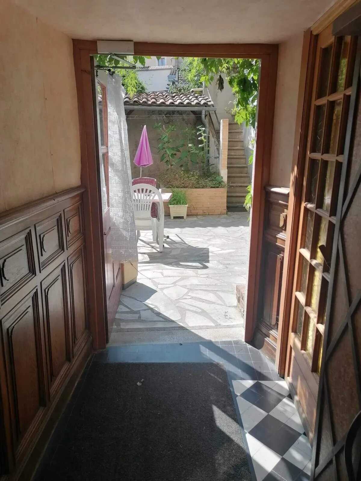 Studio 25 m² avec terrasse à Néris-les-Bains - Photo 3