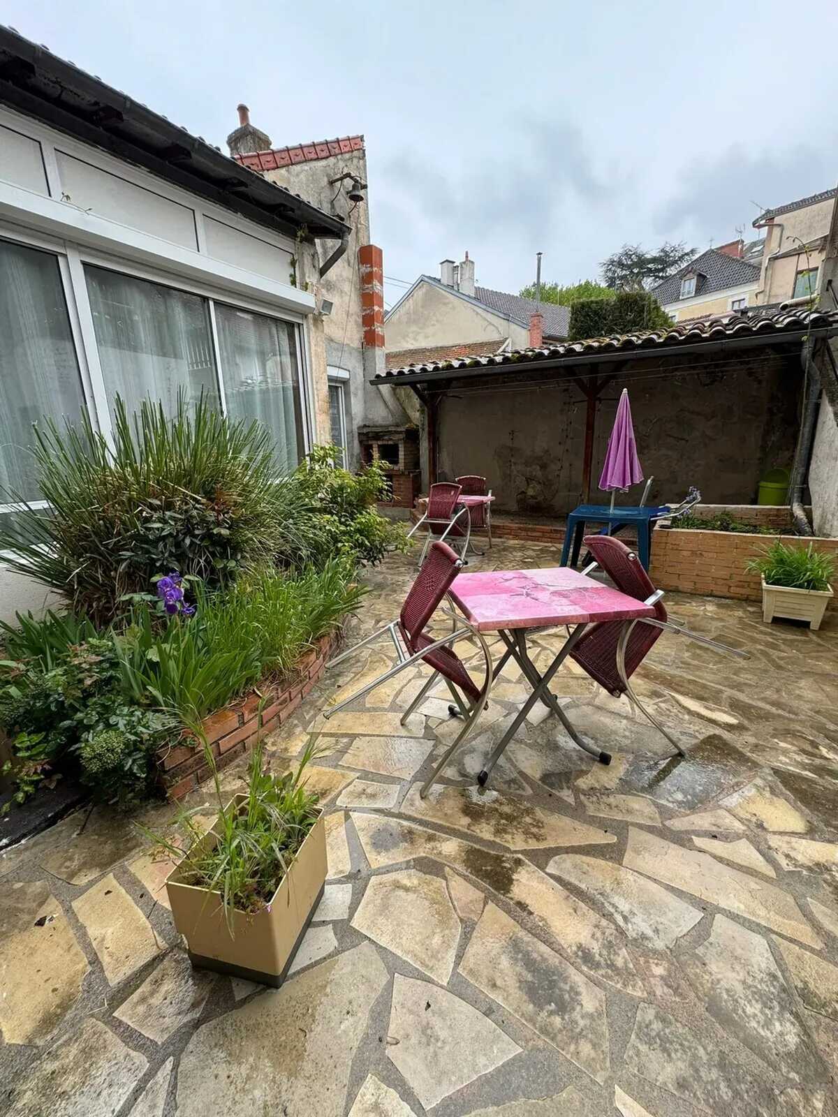 Studio 25 m² avec terrasse à Néris-les-Bains - Photo 7