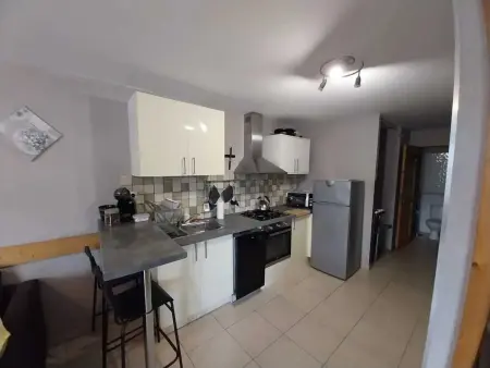 Appartement 48 m² terrasse privée vue montagne Les Belleville : photo 3