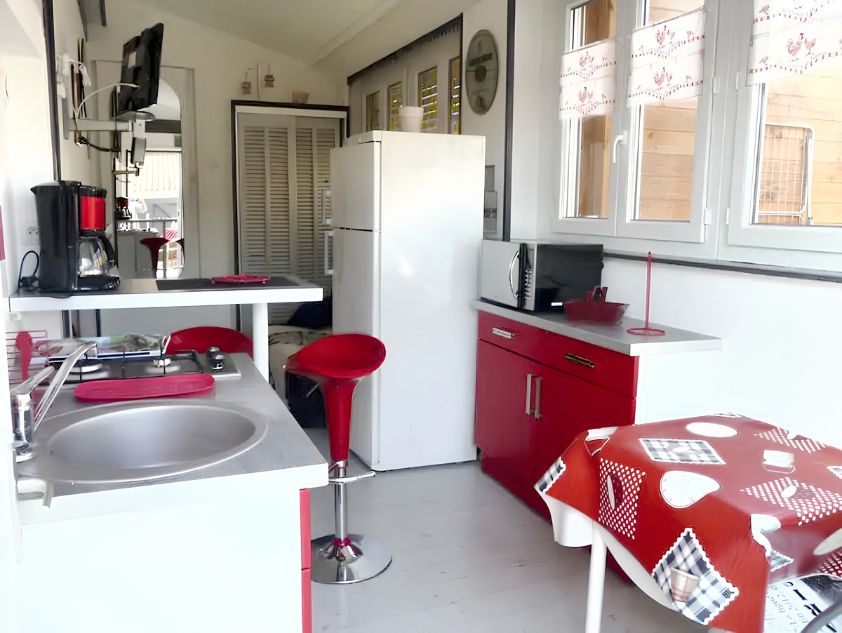 Maison 40 m² à La Rochelle, jardin fermé et parking - Photo 2