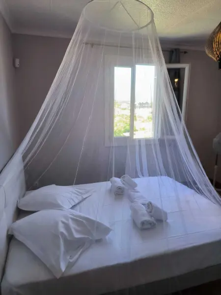 Maison avec jardin et terrasse à Ajaccio, 3 chambres, parking privé : photo 5