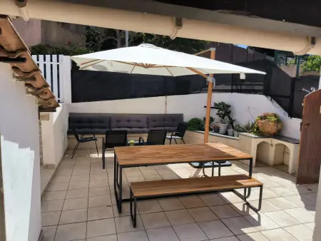 Maison avec jardin et terrasse à Ajaccio, 3 chambres, parking privé : photo 9