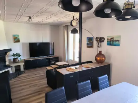 Maison avec jardin et terrasse à Ajaccio, 3 chambres, parking privé : photo 10