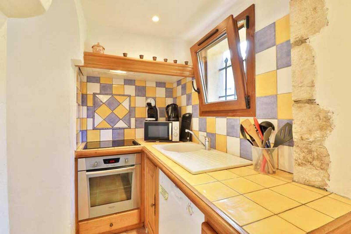 Appartement 2 chambres avec terrasse et vue montagne au Bar-sur-Loup - Photo 4