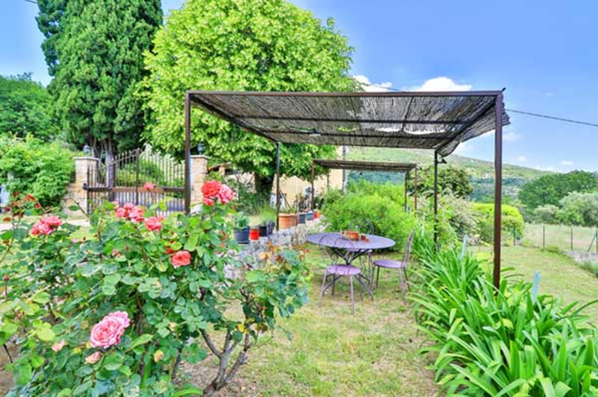 Appartement 2 chambres avec terrasse et vue montagne au Bar-sur-Loup - Photo 10