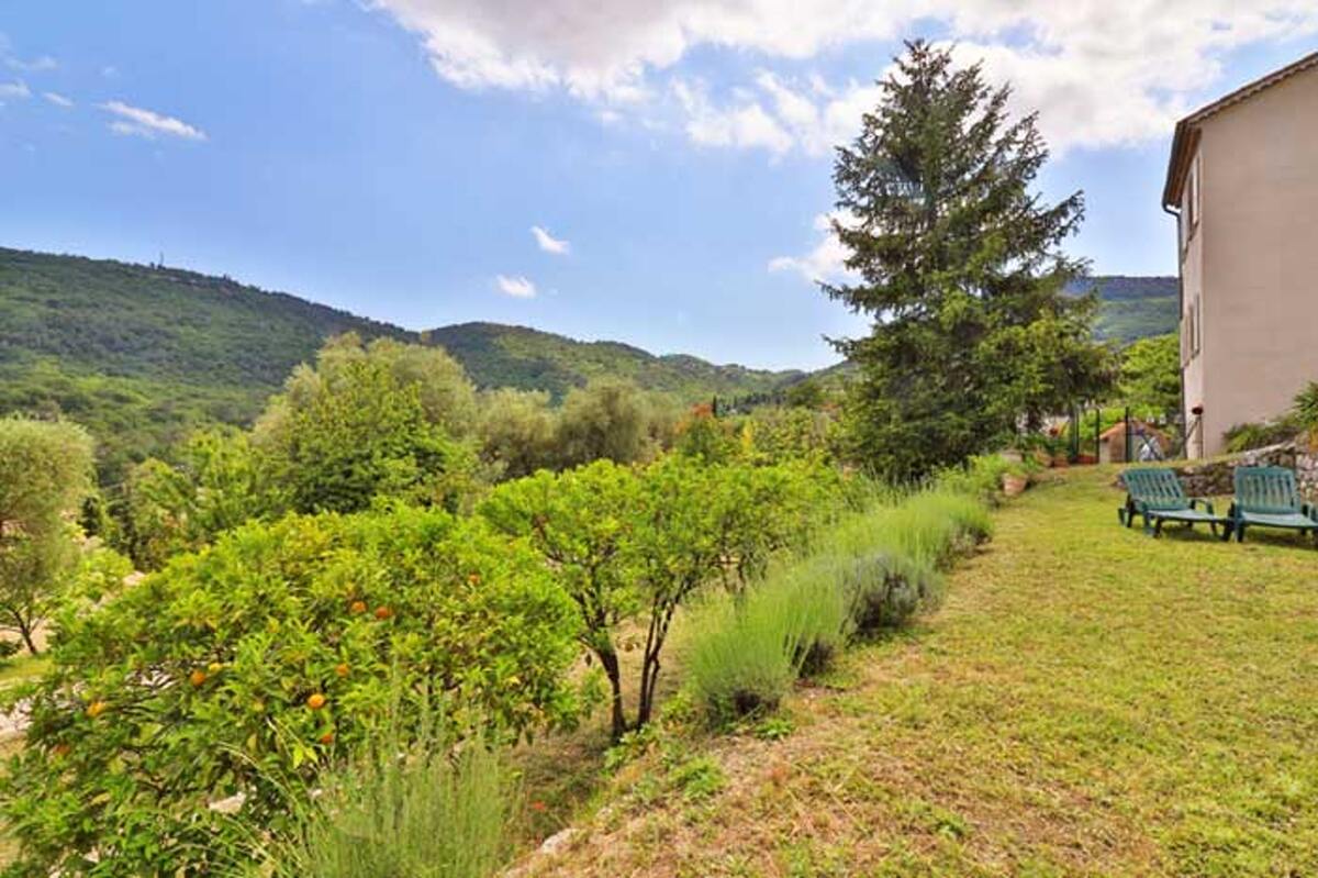 Appartement 2 chambres avec terrasse et vue montagne au Bar-sur-Loup - Photo 11
