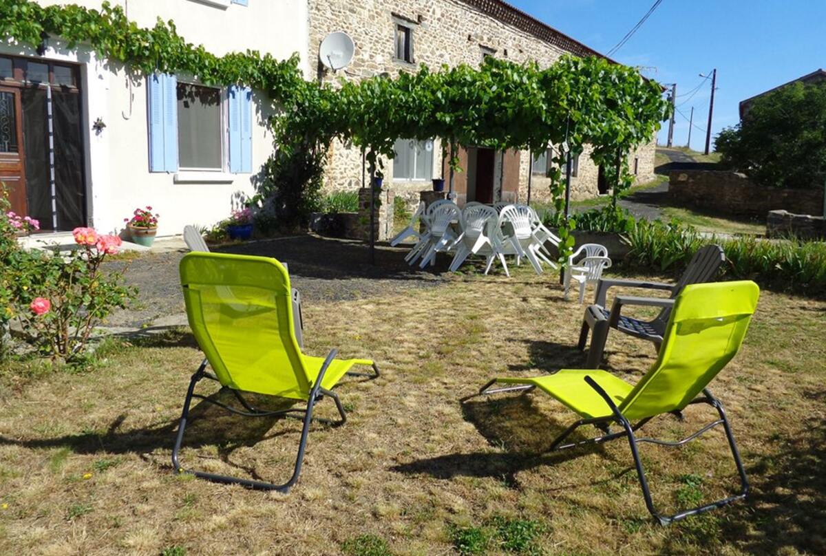 Maison 150 m² pour 9 personnes à Mercœur, pétanque et barbecue - Photo 1