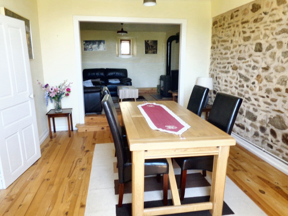 Maison 150 m² pour 9 personnes à Mercœur, pétanque et barbecue - Photo 5