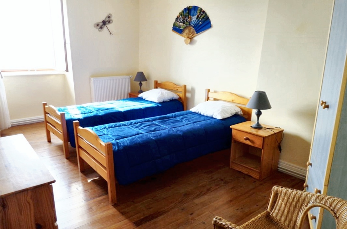 Maison 150 m² pour 9 personnes à Mercœur, pétanque et barbecue - Photo 6