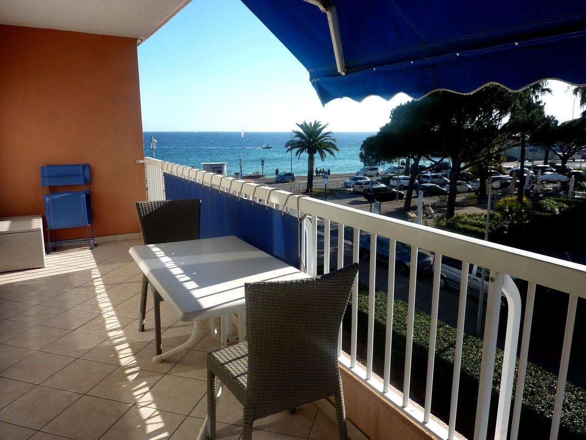 Appartement 39 m² vue mer à Fréjus, accès direct plage - Photo 1