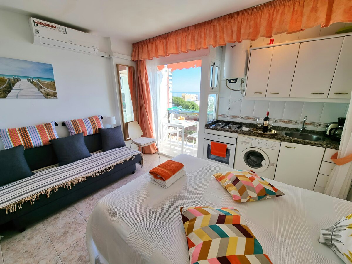 Studio vue mer avec piscine commune à Benalmádena - Photo 8