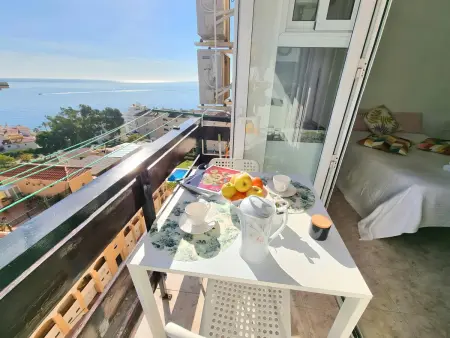 Location appartement à Benalmádena, Studio élégant avec vue sur la mer à Benalmádena - 30 m²