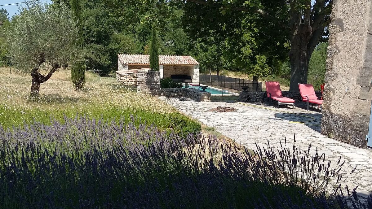 Villa avec piscine privée et jardin à Saignon, 6 chambres - Photo 45