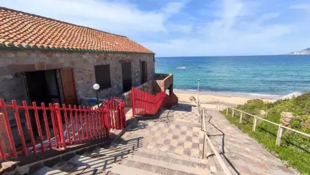 Location maison de vacances à Gonnesa