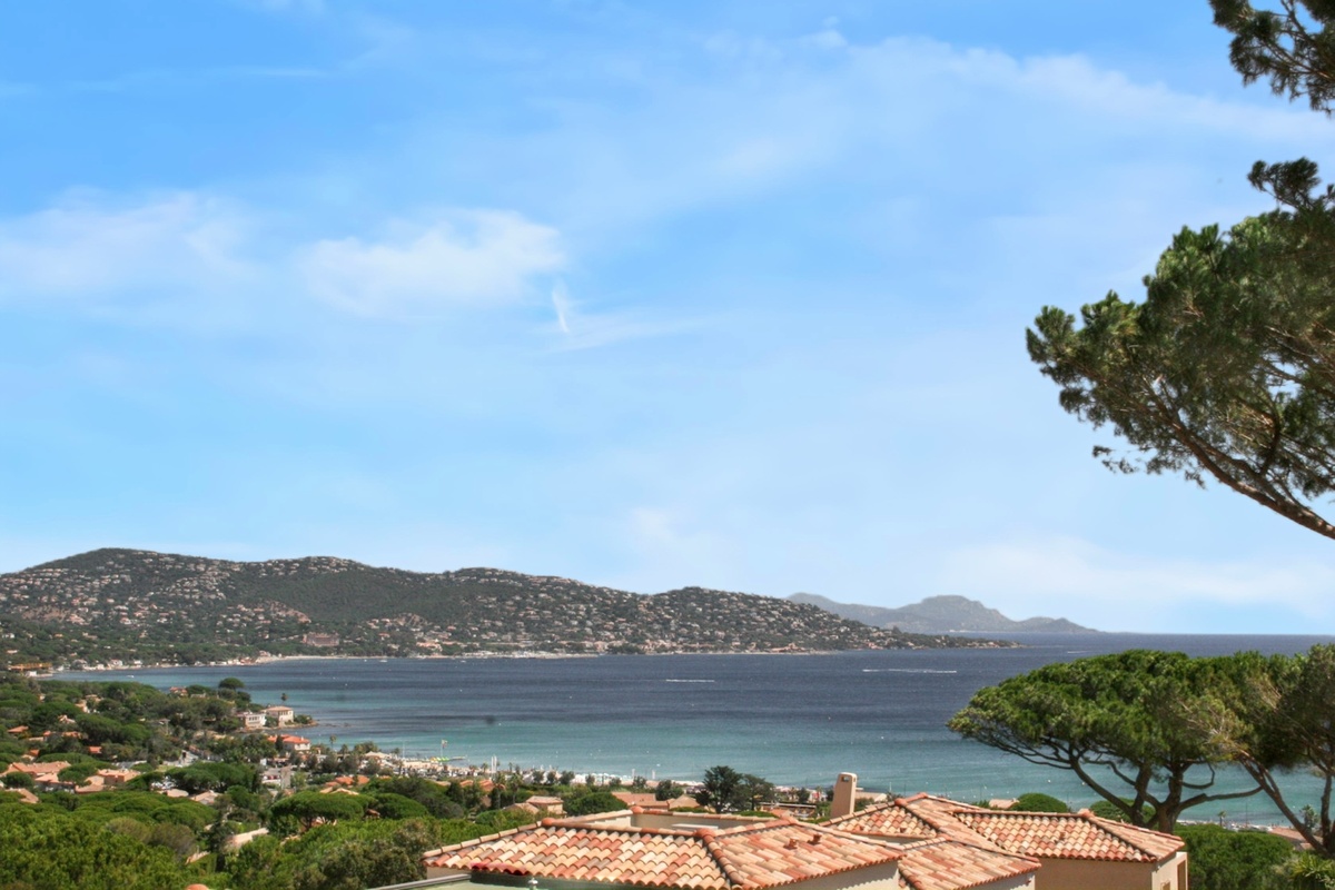 Maison 5 chambres Sainte-Maxime, terrasse vue mer - Photo 6