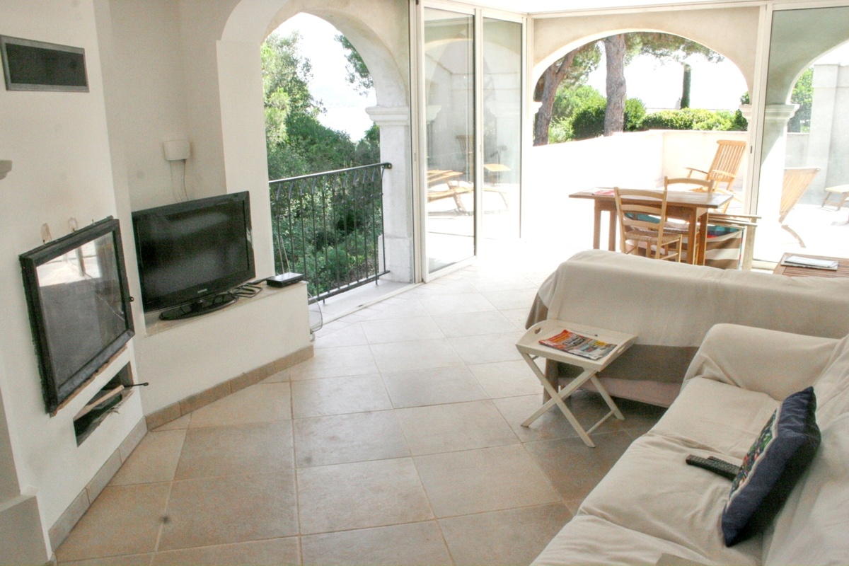 Maison 5 chambres Sainte-Maxime, terrasse vue mer - Photo 17