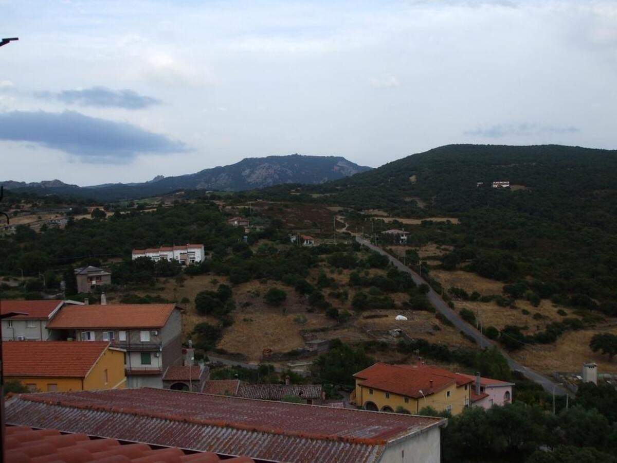 Appartement 90 m² avec balcon à Nughedu Santa Vittoria - Photo 24
