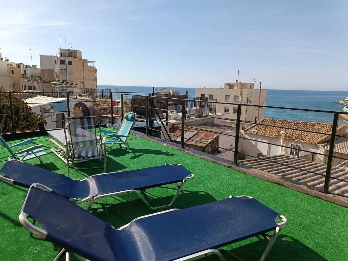 Maison 100 m² vue mer et jardin à Alicante - Photo 2