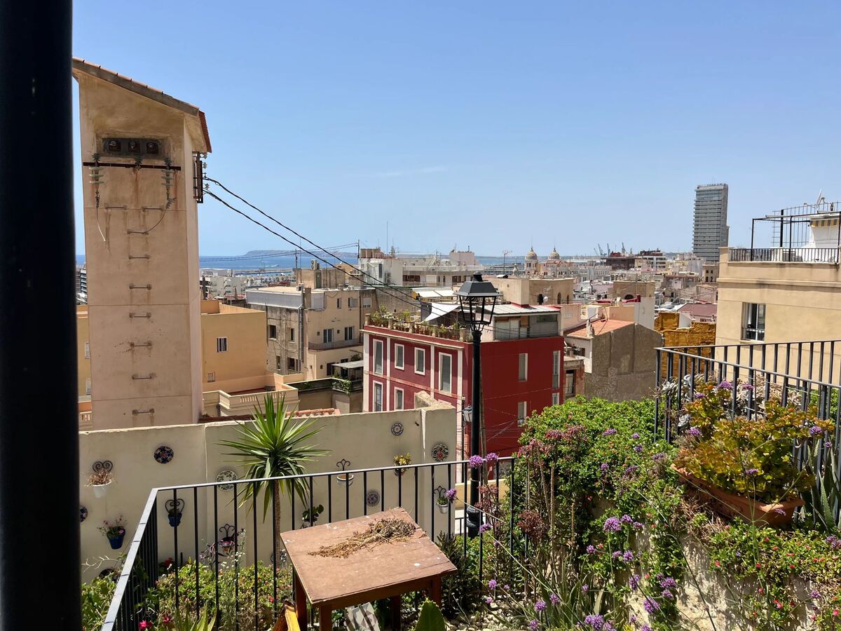 Maison 100 m² vue mer et jardin à Alicante - Photo 30