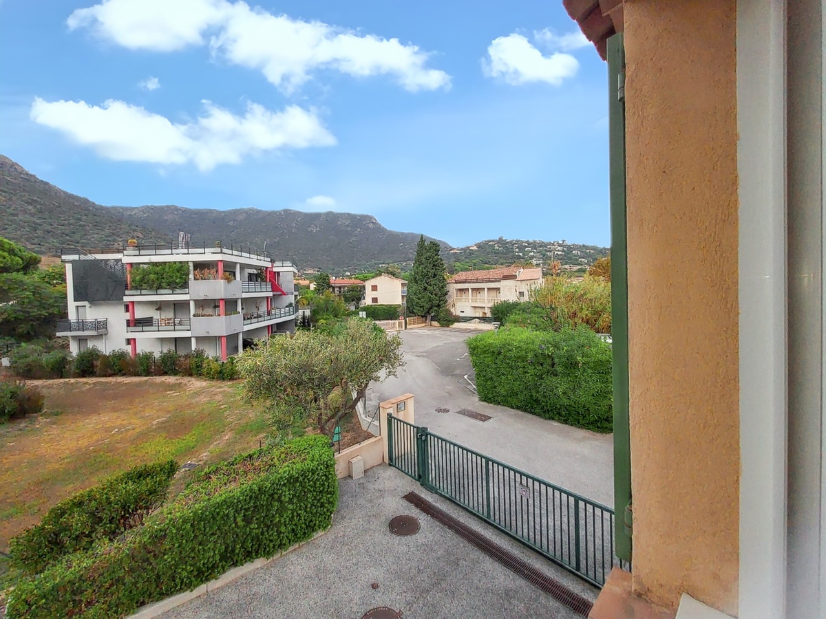 Maison 8 pers. avec jardin et terrasse au Lavandou - Photo 12