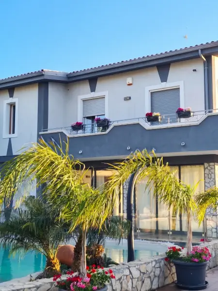 Villa de charme à Fontane Bianche avec piscine privée - Photo 32
