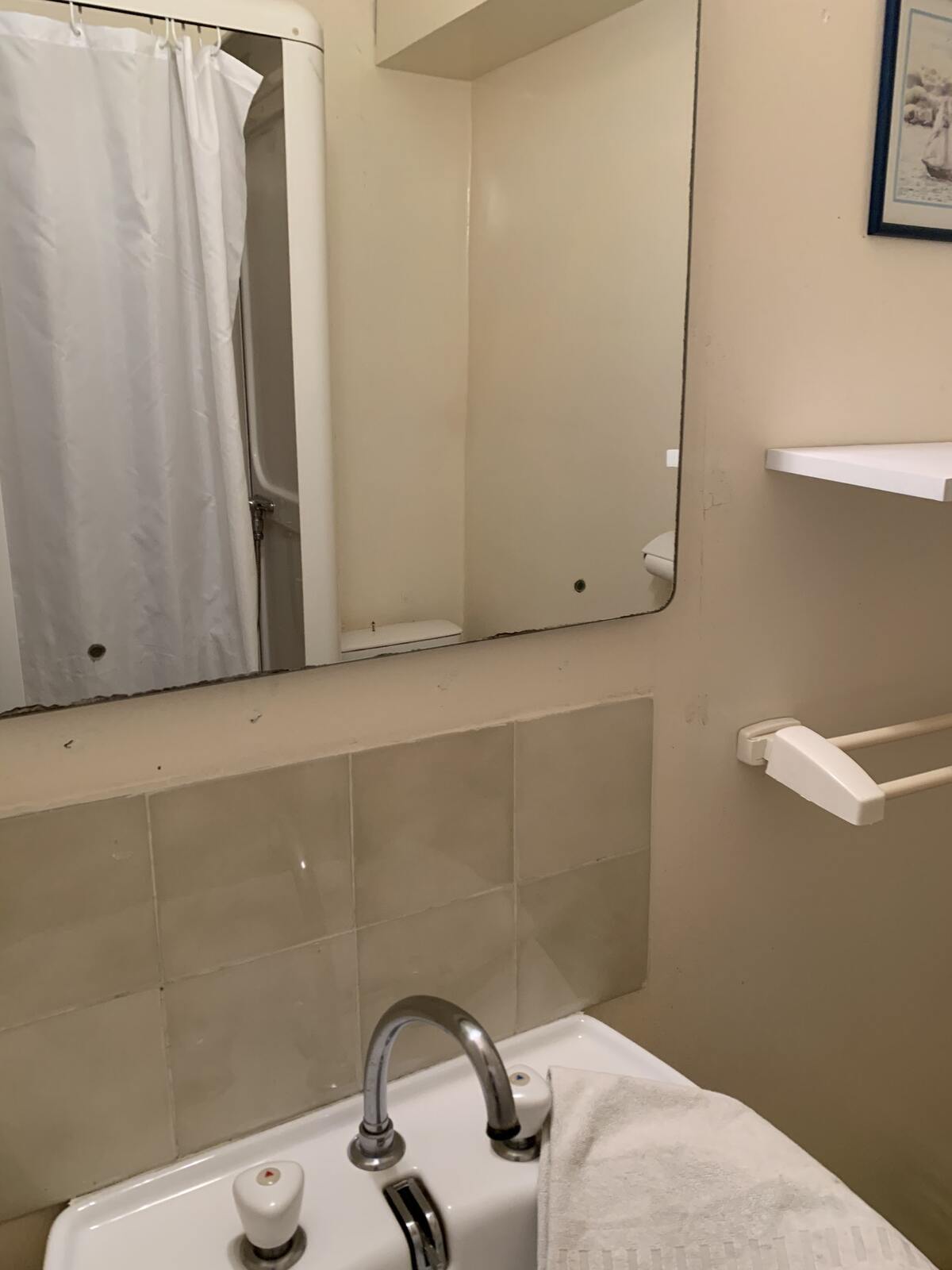 Appartement 20 m² balcon vue ville à Néris-les-Bains - Photo 5