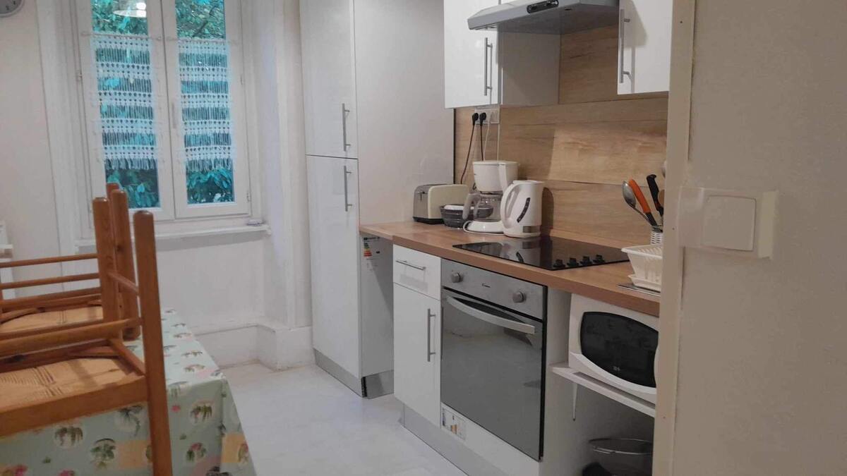 Appartement 20 m² balcon vue ville à Néris-les-Bains - Photo 9