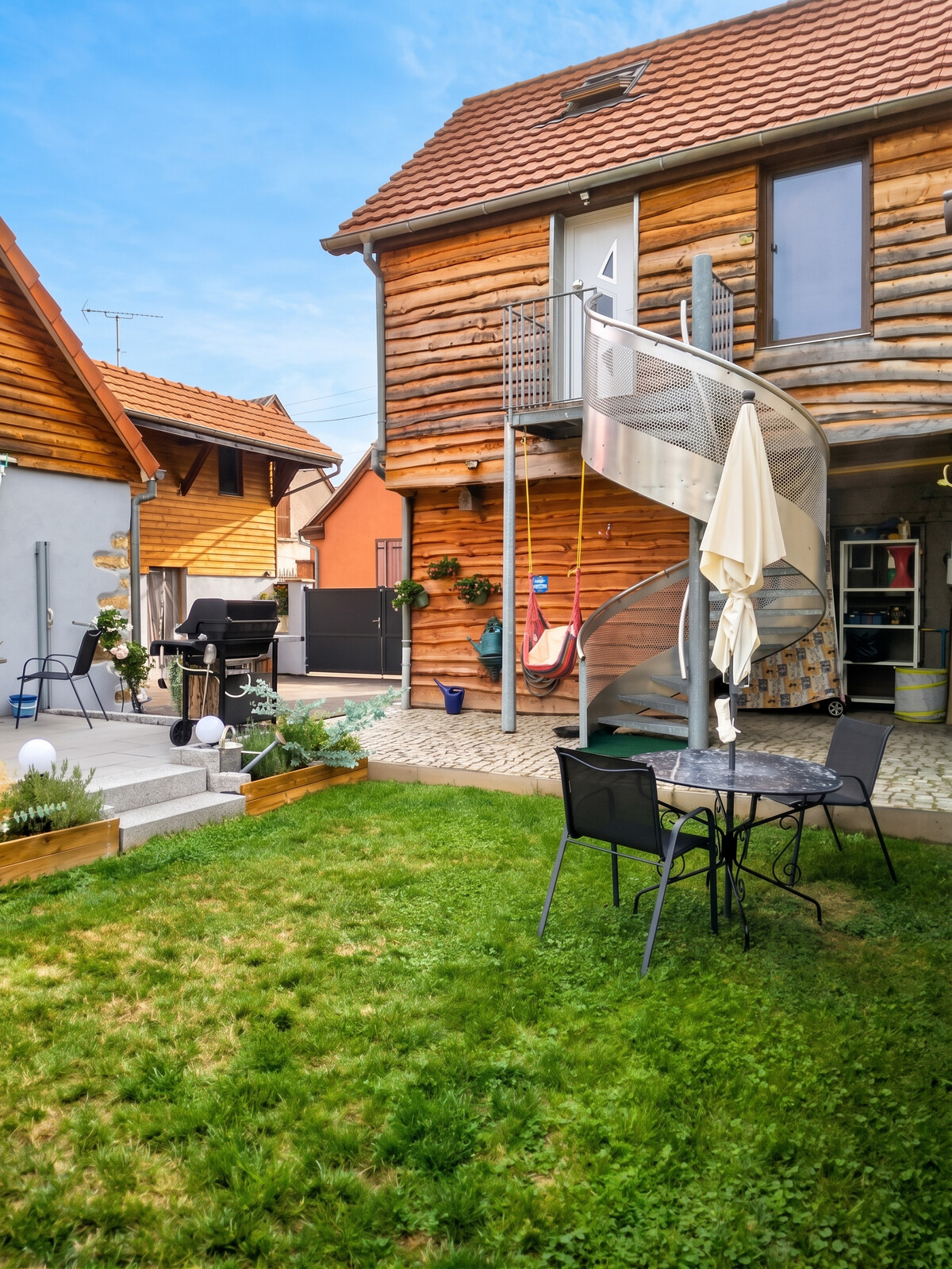 Appartement cosy avec terrasse et vue montagne à Wintzenheim - Photo 3