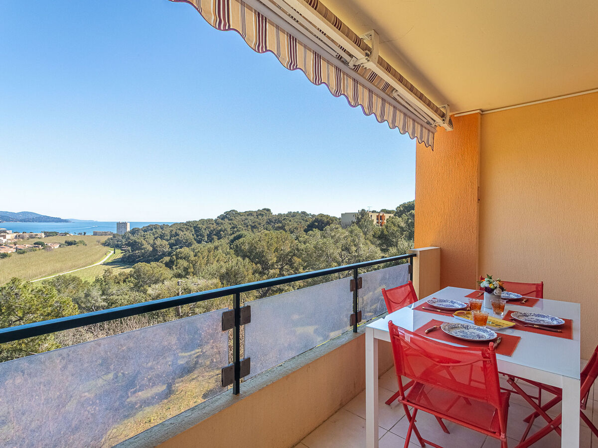 Apt 3 pièces Le Bois du Coteau, vue mer à Bormes - Photo 16