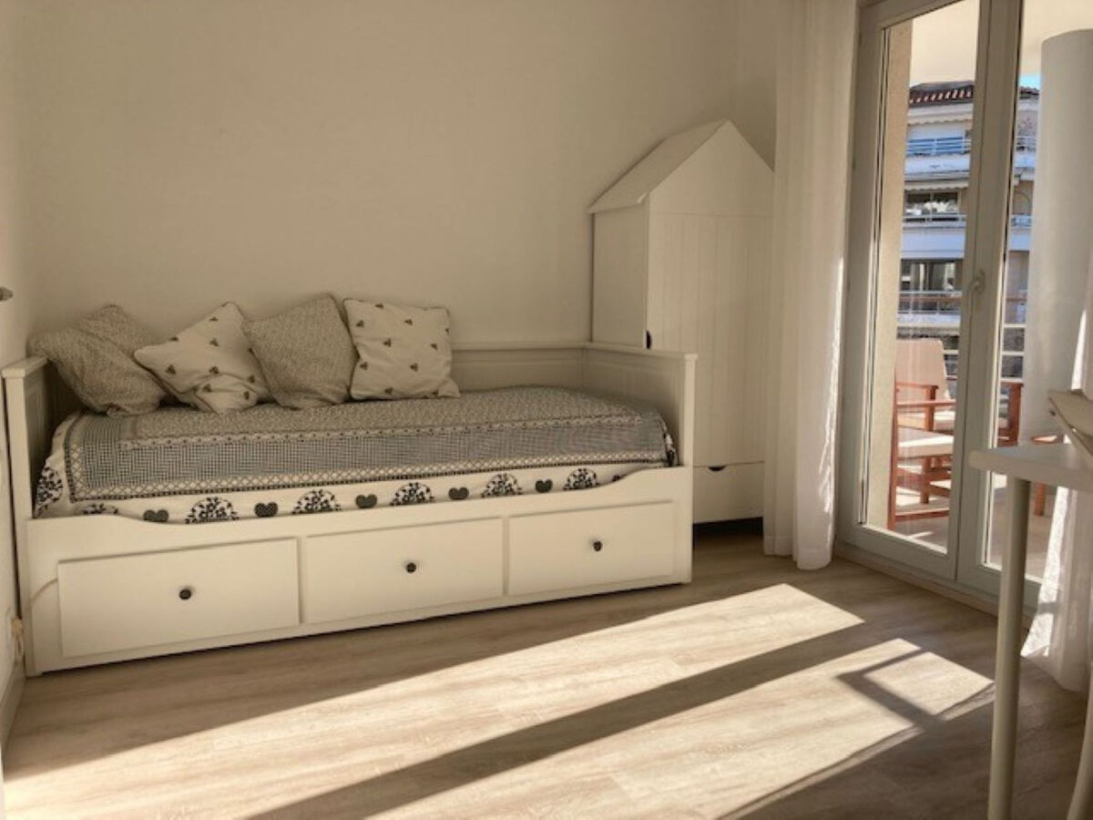 Le Crystal A – Apt 2 pièces avec piscine à Cagnes-sur-Mer - Photo 8