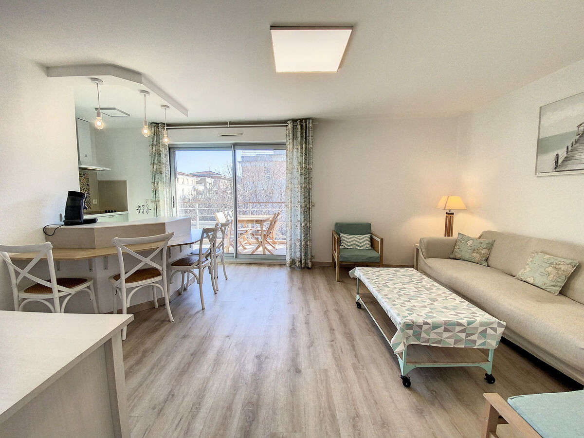 Le Crystal A – Apt 2 pièces avec piscine à Cagnes-sur-Mer - Photo 11