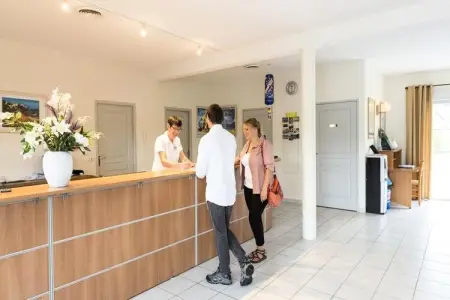 Location appartement à VALLON PONT D'ARC, Appartement 3 Piטces Duplex 6 Personnes