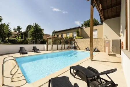 Location appartement à Marcy l’Étoile, Duplex à Marcy l'Étoile avec Piscine