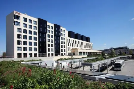 Location appartement à Rueil Malmaison, Chambre Double