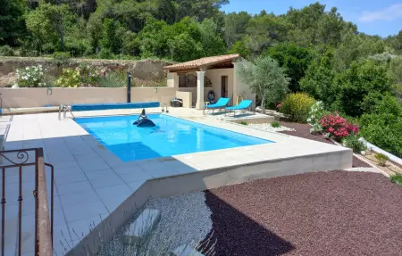 Maison 4 chambres avec piscine privée à Calvisson : photo 3