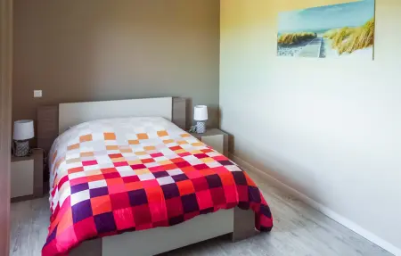 Maison 4 chambres avec piscine privée à Calvisson : photo 12