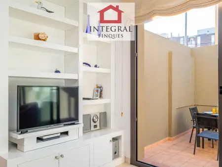 Maison de Charme à 1 min de la Plage avec Terrasse et Wifi - Photo 2