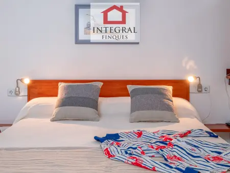 Maison de Charme à 1 min de la Plage avec Terrasse et Wifi - Photo 24