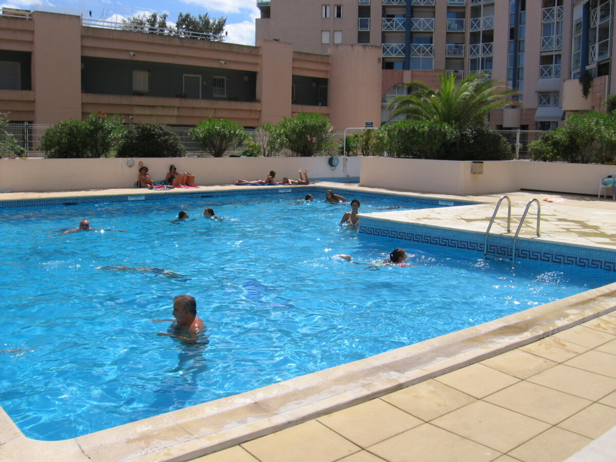 T2 climatisé Sète avec garage privé et loggia vue port - Photo 13