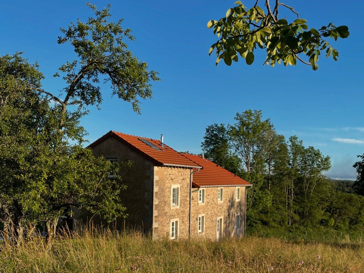 Gîte récemment rénové avec parking privé au Clerjus - Photo 1