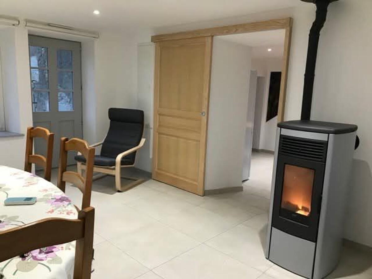 Gîte récemment rénové avec parking privé au Clerjus - Photo 10
