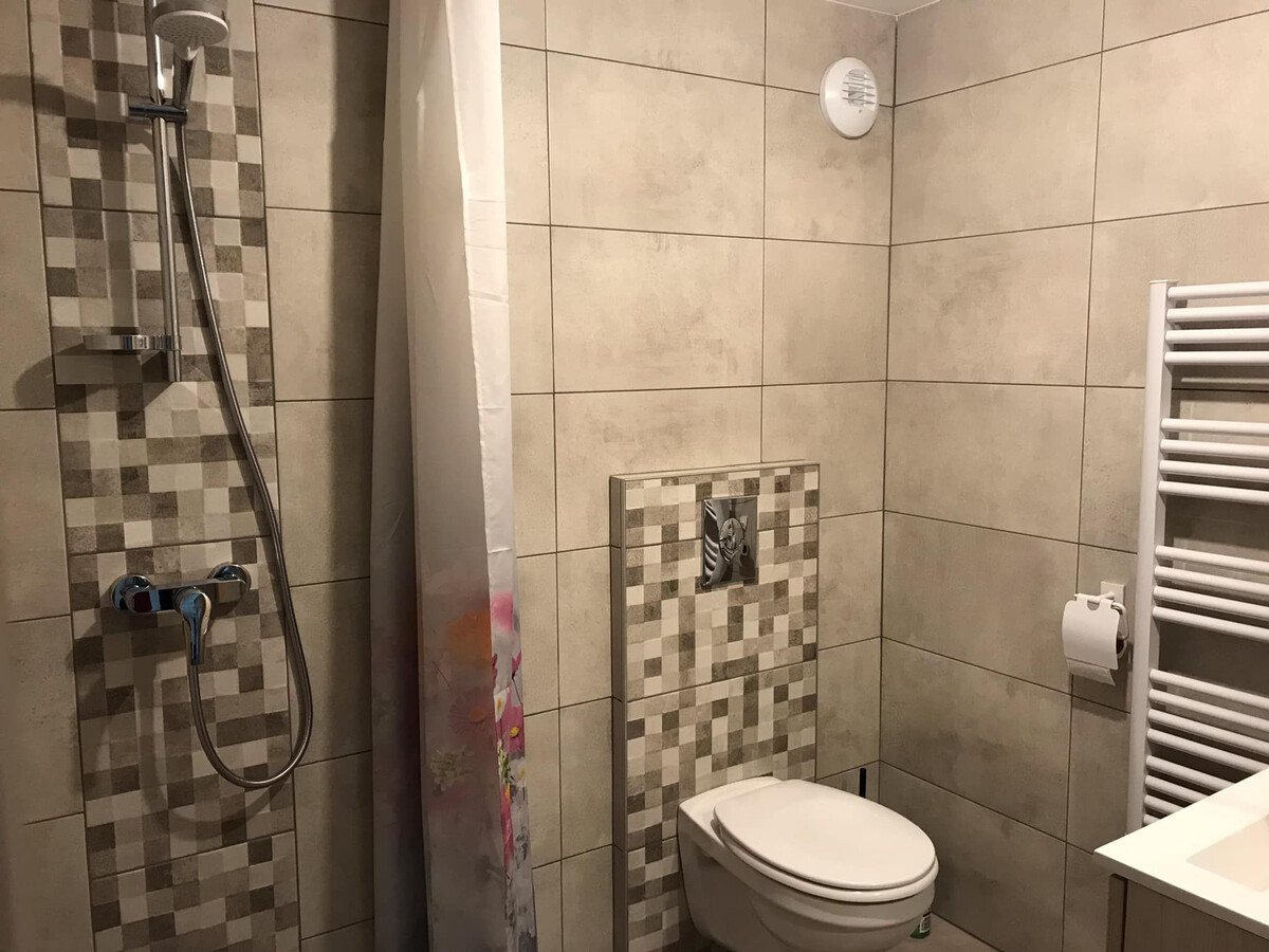 Gîte récemment rénové avec parking privé au Clerjus - Photo 12