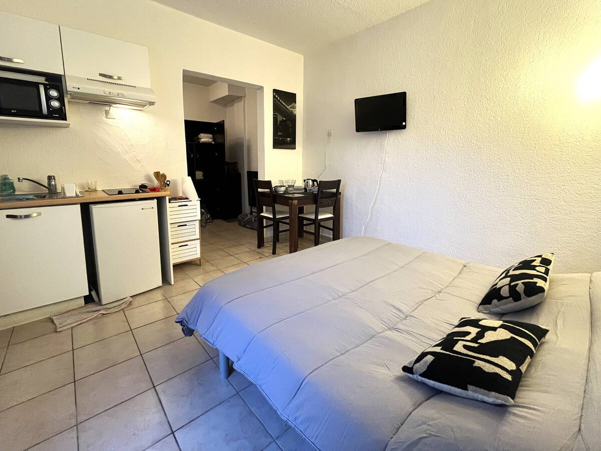 Studio climatisé RDC avec piscine et parking - Photo 4