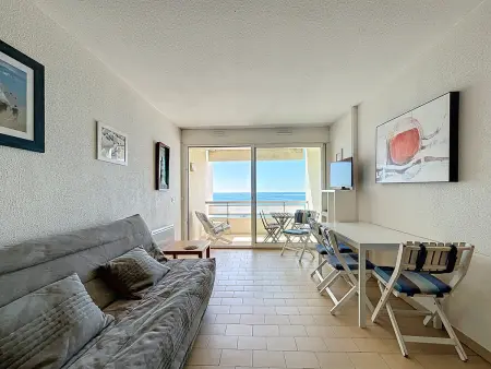 Location appartement à Mauguio, Studio cabine en bord de mer avec parking et animaux admis