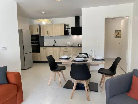 T3 77m² Royan - Terrasse 45m², 250m plage : photo 4