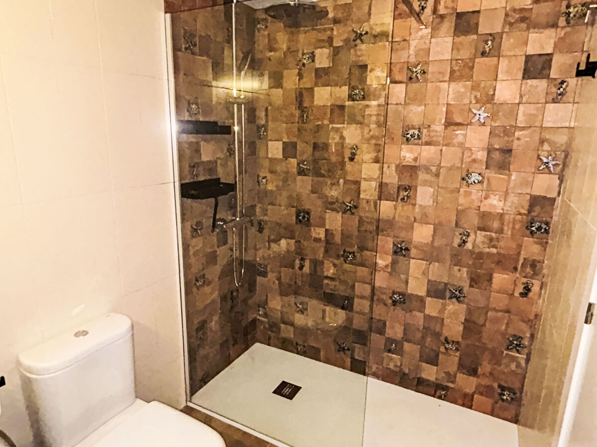 Les Aigües – Appartement 2 pièces à 400 m de la mer - Photo 16