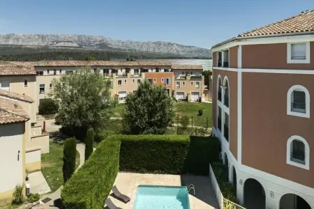 Location appartement à Rousset