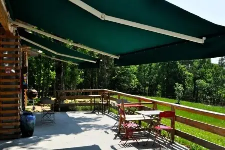 Location appartement à SORGES, Maison Mיtairie 5 Piטces 10/14 Personnes