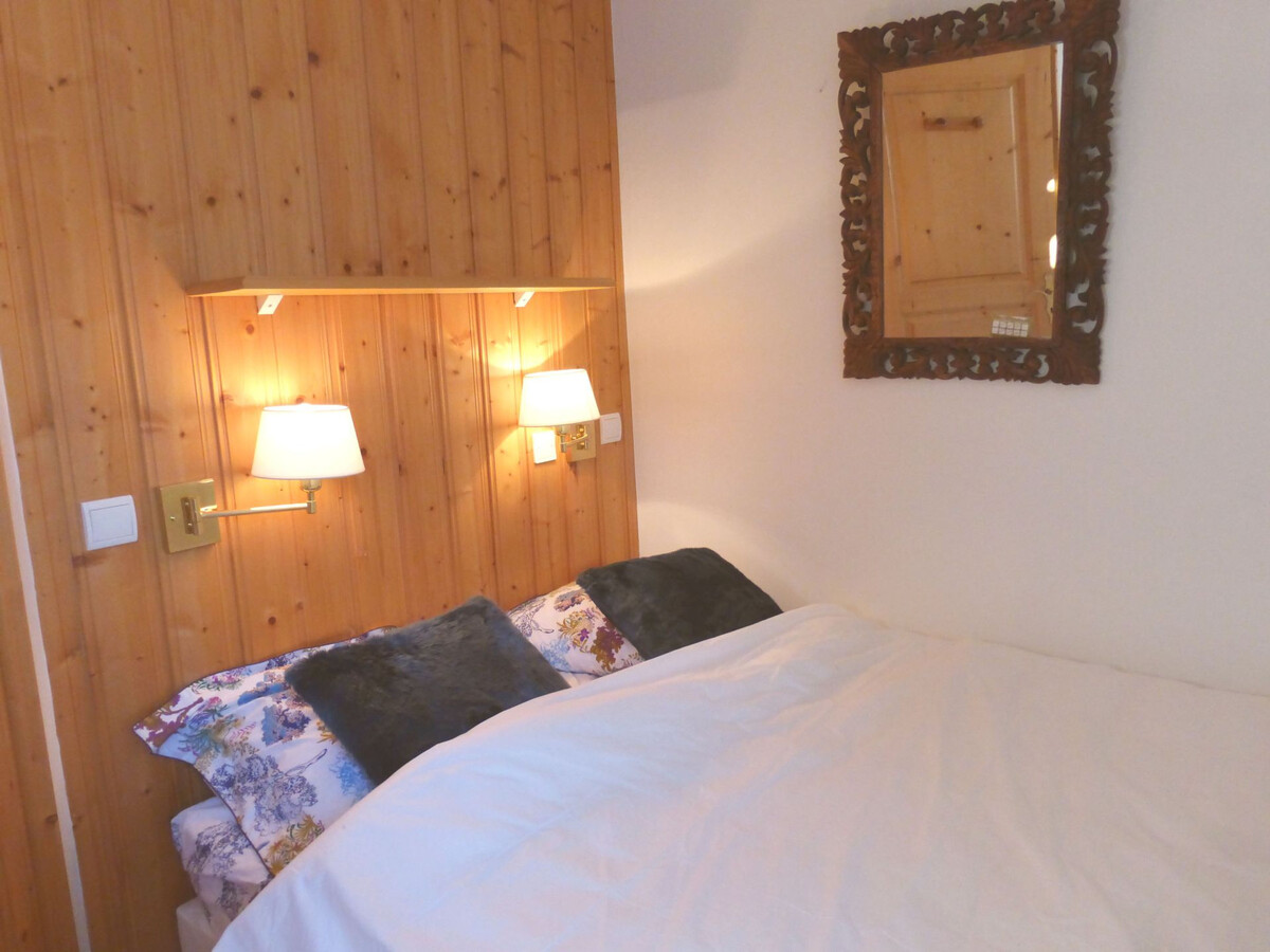 Appartement 3 pièces rénové avec balcon et vue montagne - Photo 5