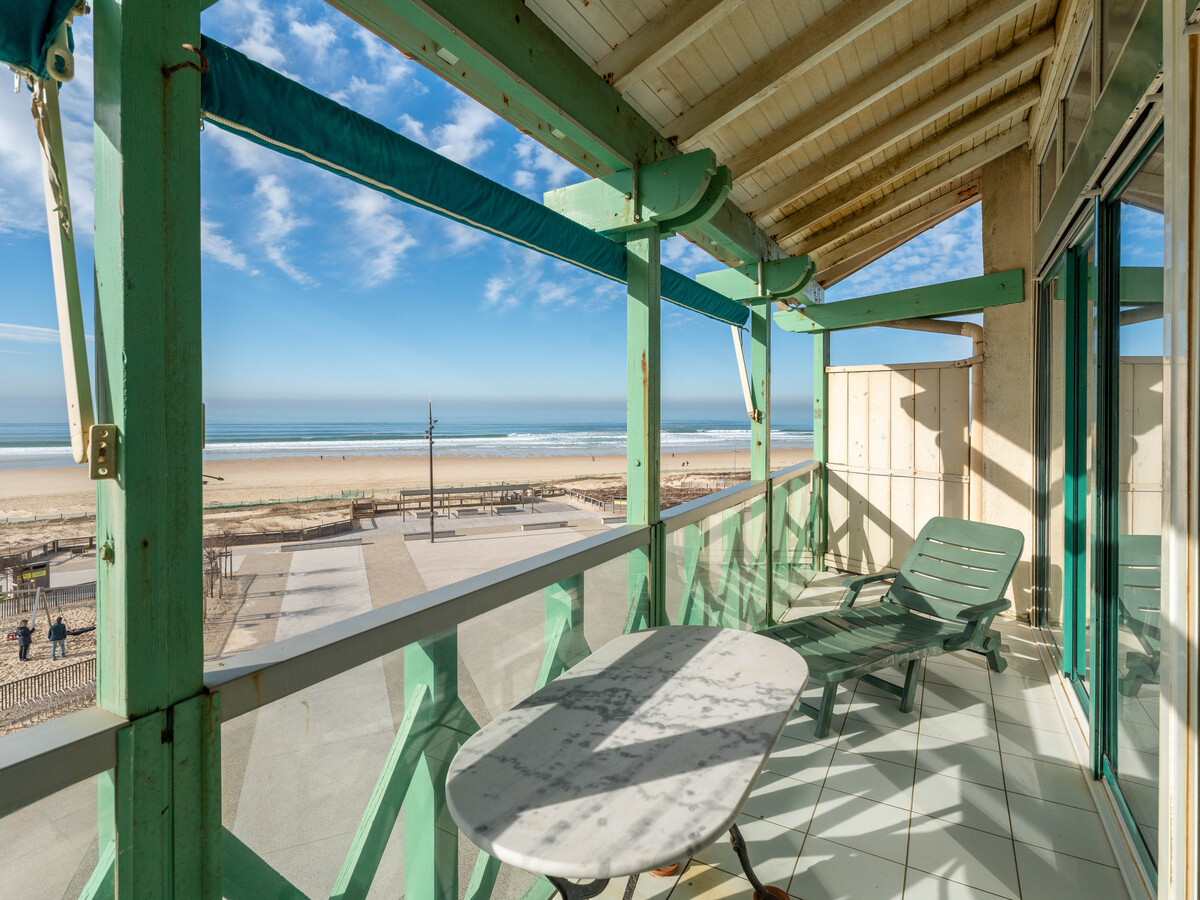 Appartement front de mer, 4ème étage avec parking à Mimizan - Photo 9